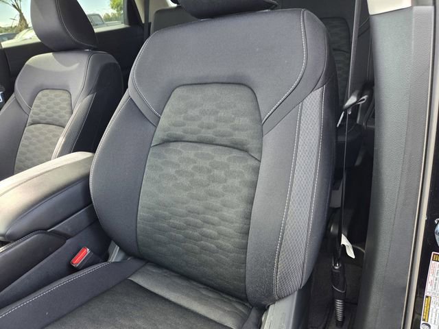 Used 2024 Nissan Pathfinder SV image 17