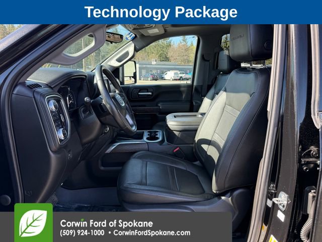 Used 2022 GMC Sierra 2500 Denali w/ Denali Black Diamond Edition image 2