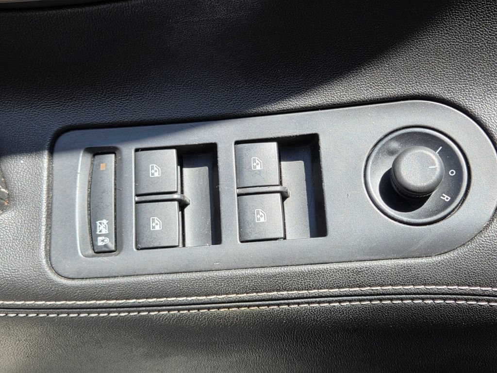 Used 2013 Buick LaCrosse Leather FWD image 30