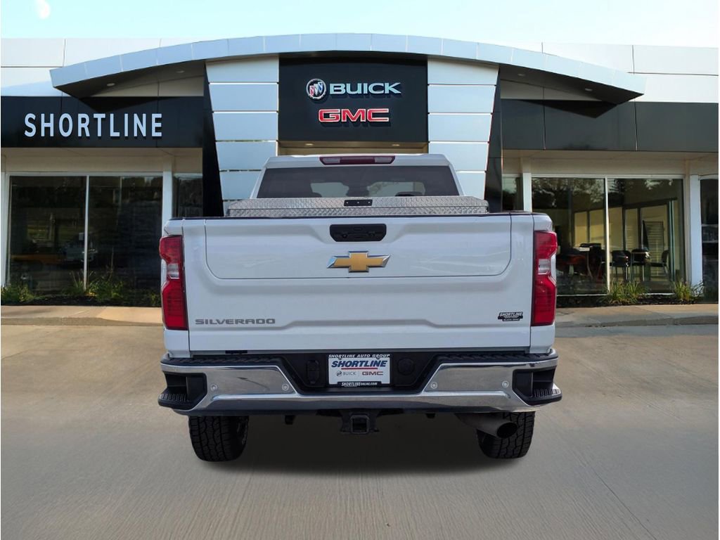 Used 2024 Chevrolet Silverado 2500 W/T w/ WT Convenience Package AWD/4WD image 4