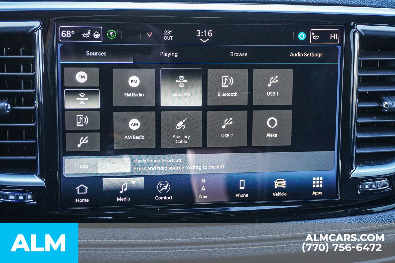 Used 2025 Chrysler Pacifica Limited image 22