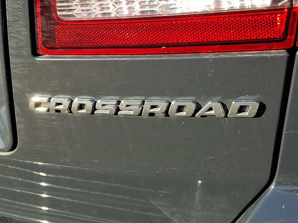 Used 2018 Dodge Journey Crossroad image 4