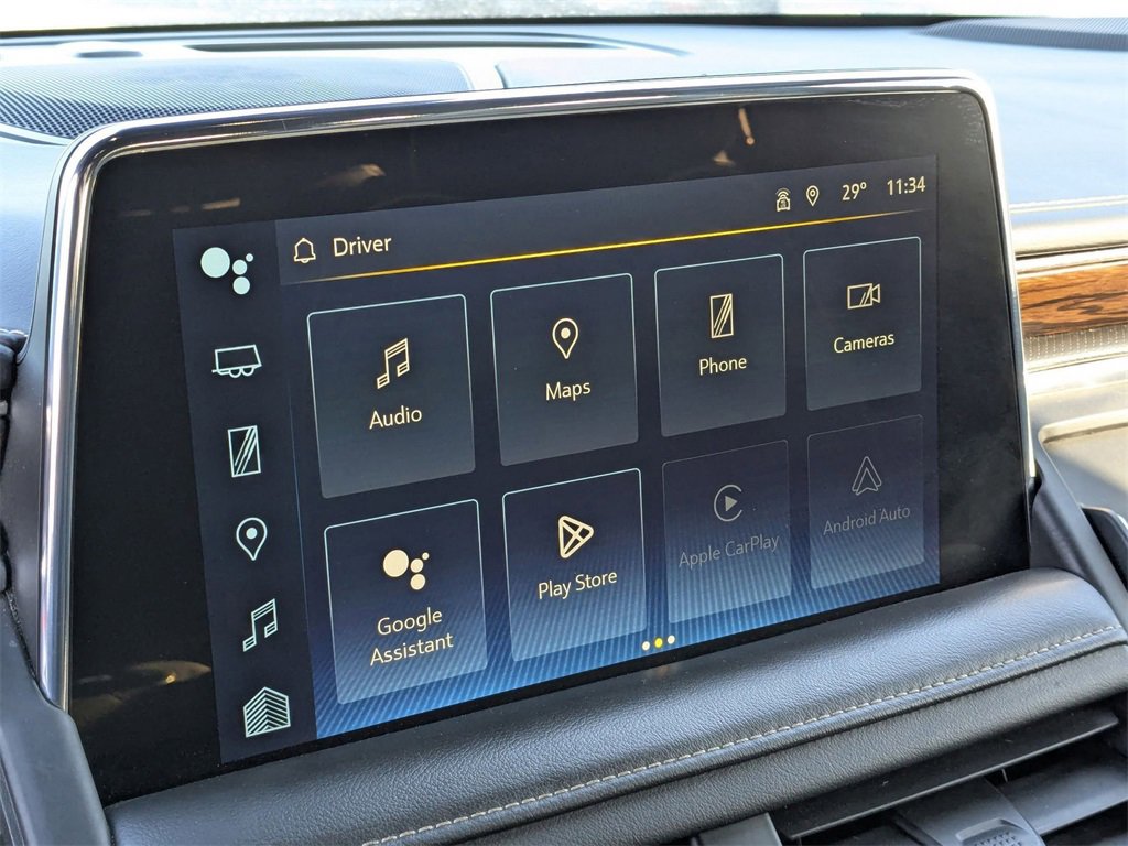 Used 2023 Chevrolet Suburban Premier image 27