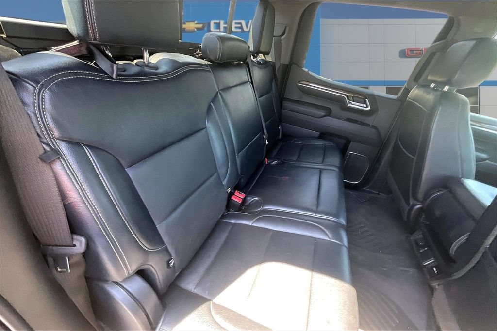 Used 2022 Chevrolet Silverado 1500 LT AWD/4WD image 26
