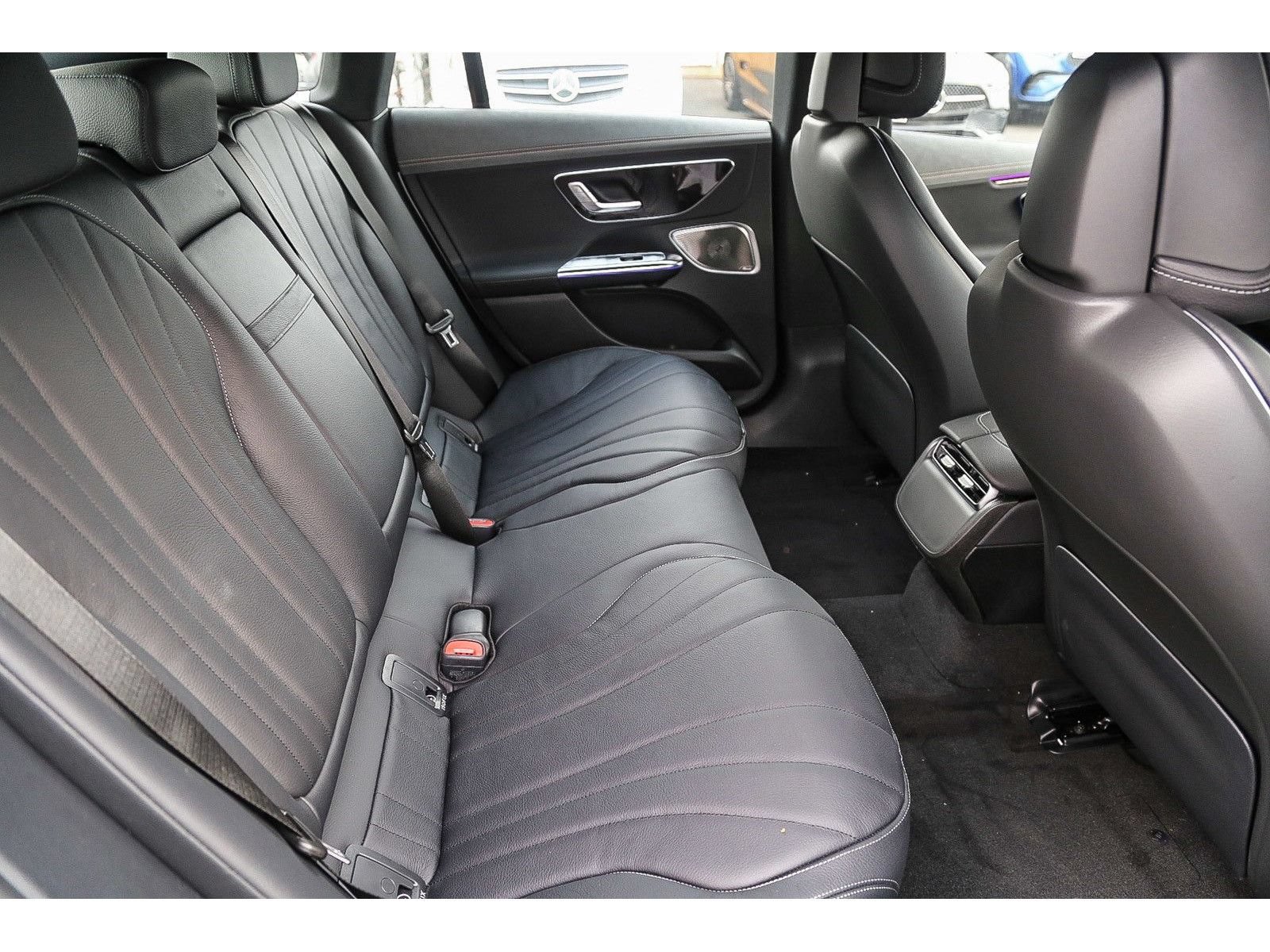 Used 2024 Mercedes-Benz EQE 350+ 4MATIC Sedan image 22