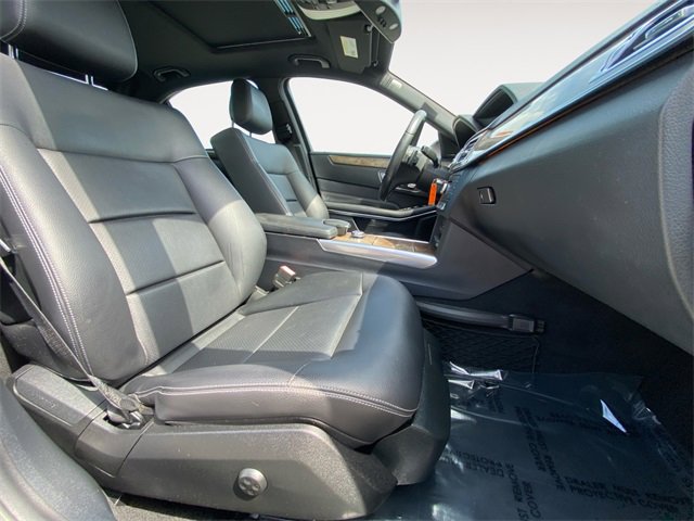 Used 2016 Mercedes-Benz E 350 4MATIC Sedan image 15