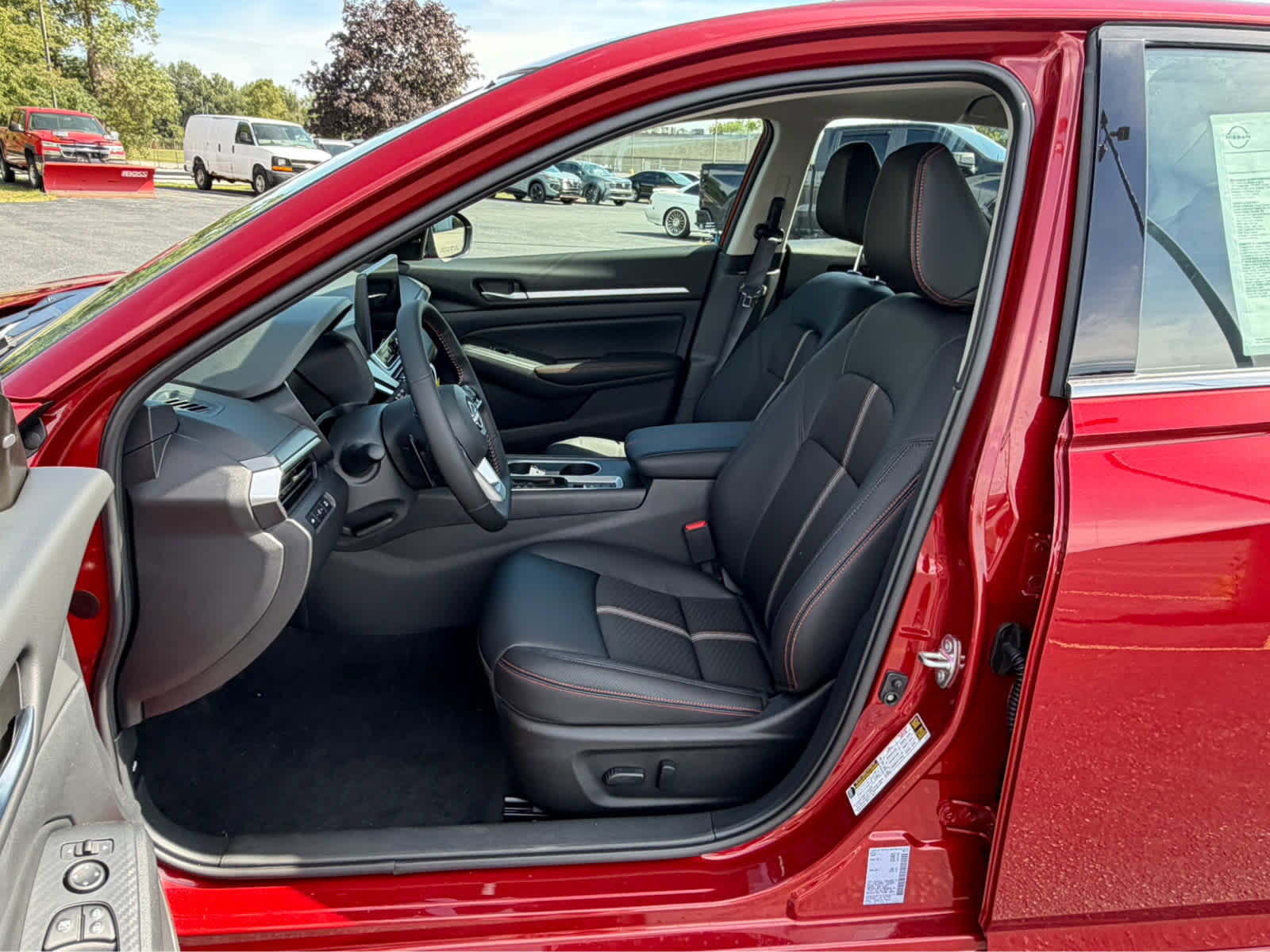 New 2026 Nissan Altima 2.5 SR AWD/4WD image 10
