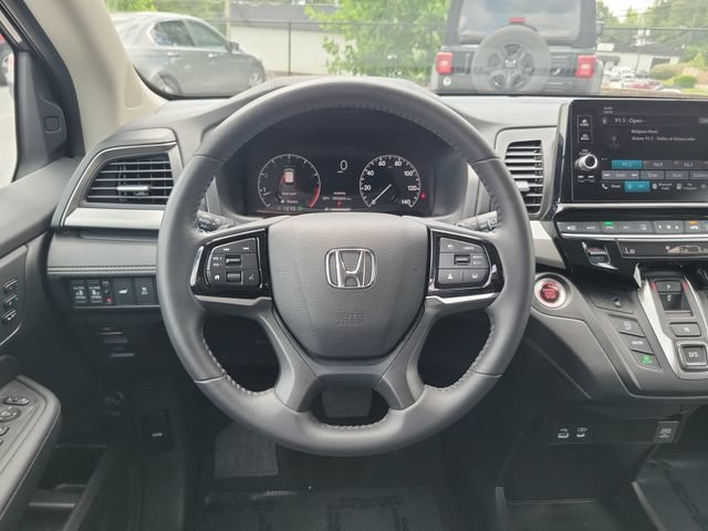 Certified 2025 Honda Odyssey EX-L image 30
