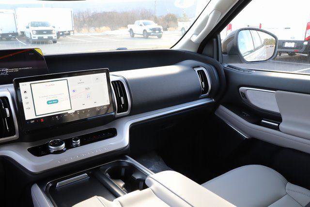 New 2026 Ford Expedition Max Active AWD/4WD image 31