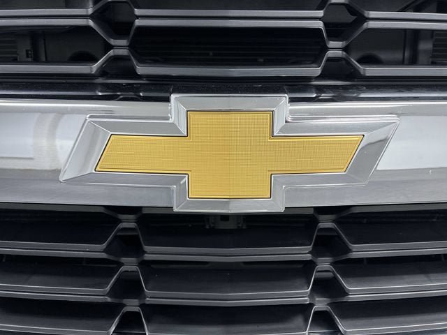 Certified 2017 Chevrolet Silverado 1500 W/T AWD/4WD image 29