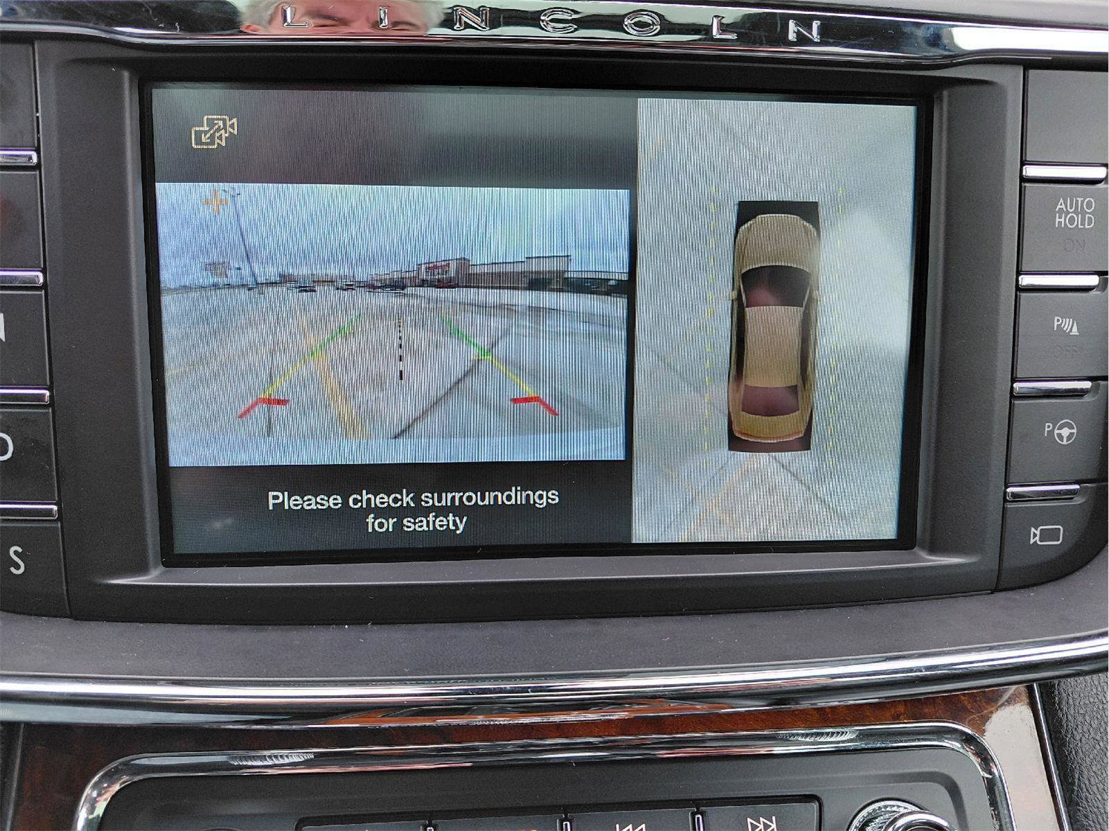 Used 2018 Lincoln Continental Reserve image 32