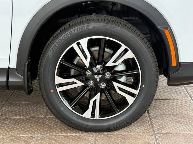 New 2025 Mitsubishi Eclipse Cross SE image 5