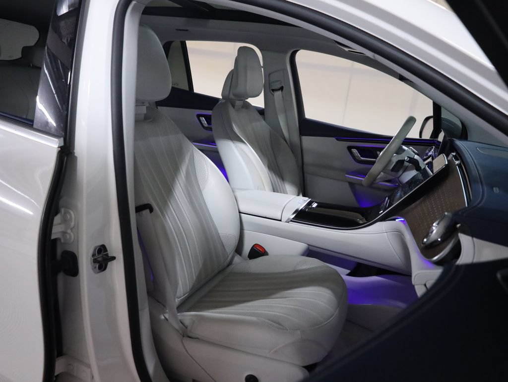 Certified 2023 Mercedes-Benz EQE 500 4MATIC SUV image 67