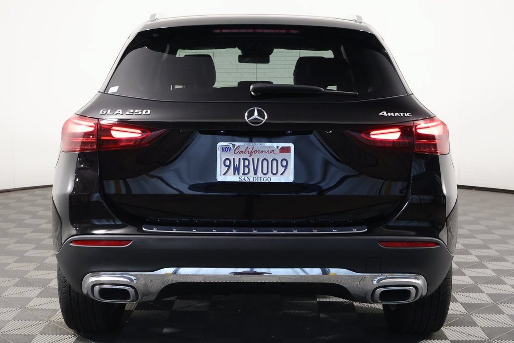 Certified 2026 Mercedes-Benz GLA 250 4MATIC image 5