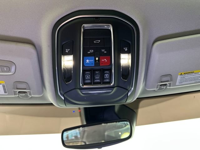 Used 2024 Jeep Grand Cherokee Limited 4xe image 25