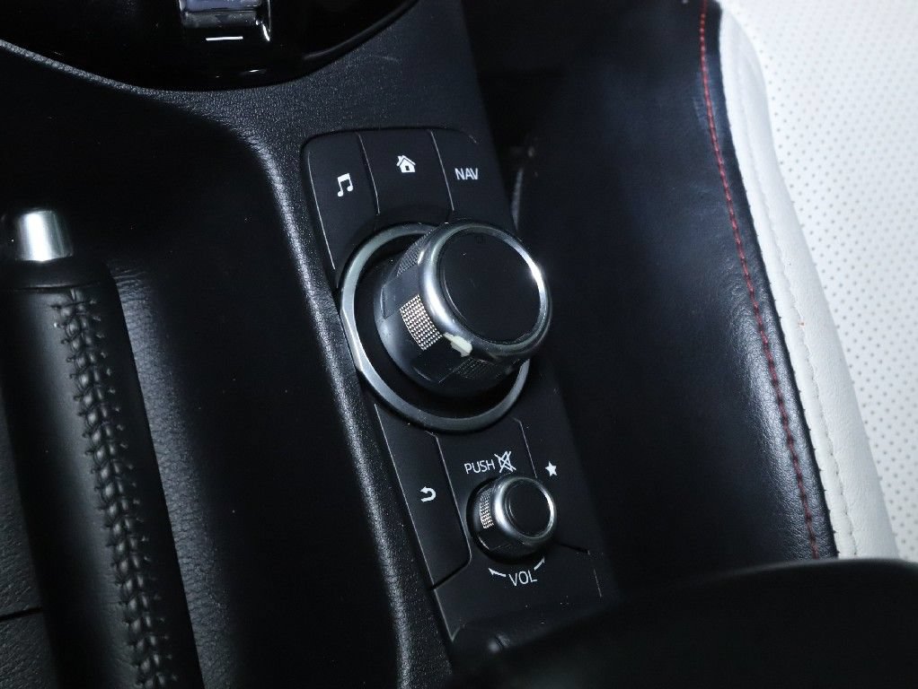 Used 2016 MAZDA CX-3 Grand Touring AWD/4WD image 28