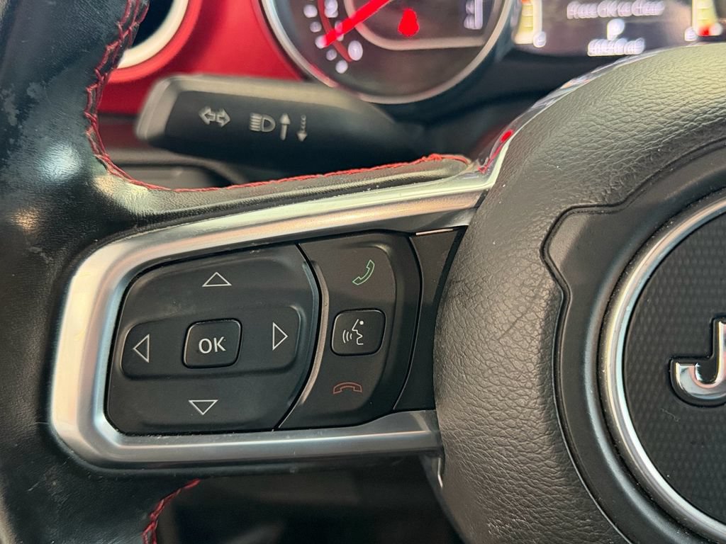 Used 2021 Jeep Wrangler Unlimited Rubicon AWD/4WD image 23