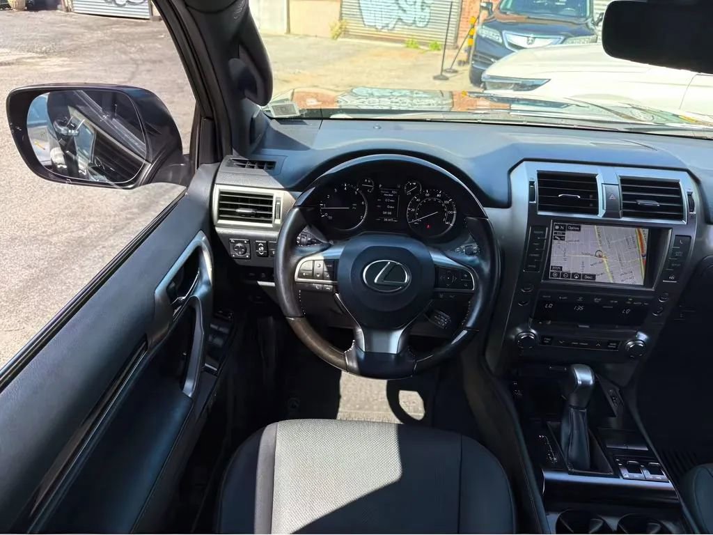 Used 2021 Lexus GX 460 Premium image 12