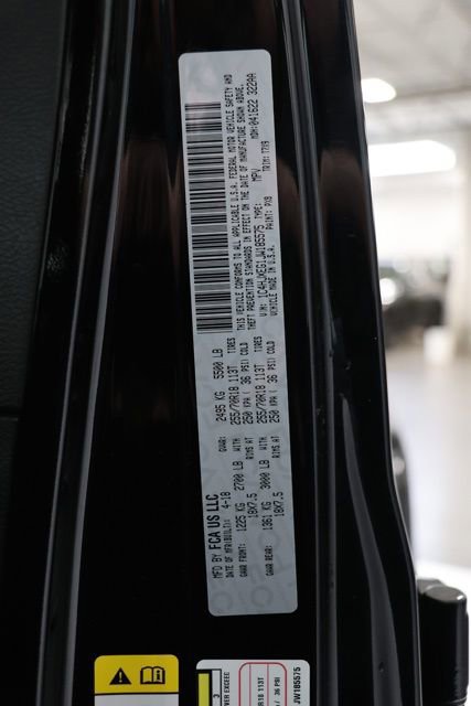 Used 2018 Jeep Wrangler Unlimited Sahara w/ Cold Weather Group image 37