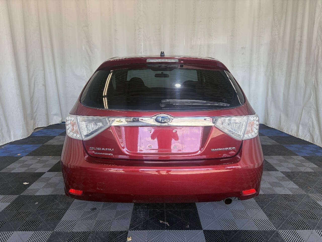 Used 2010 Subaru Impreza 2.5i Premium AWD/4WD image 7