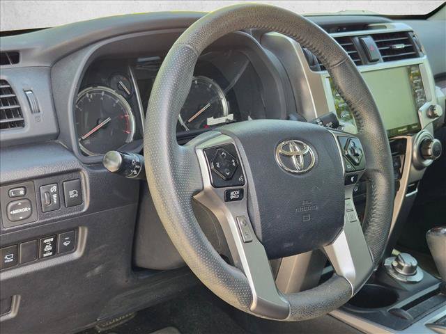 Used 2022 Toyota 4Runner Limited AWD/4WD image 3