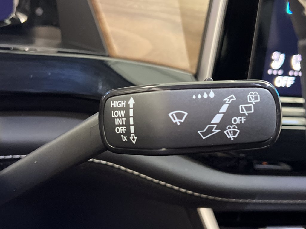 Used 2026 Volkswagen Atlas SE FWD image 55