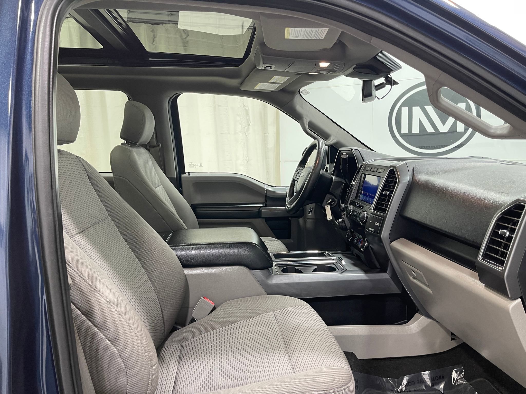 Used 2020 Ford F150 XLT w/ Equipment Group 302A Luxury AWD/4WD image 33