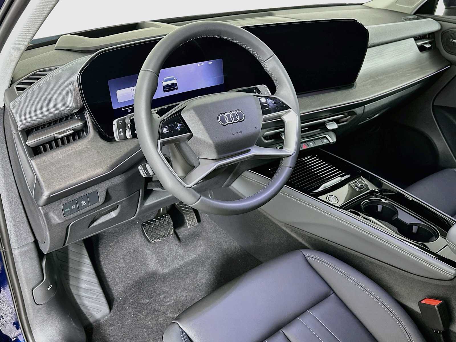 New 2026 Audi Q3 quattro 2.0T AWD/4WD image 9