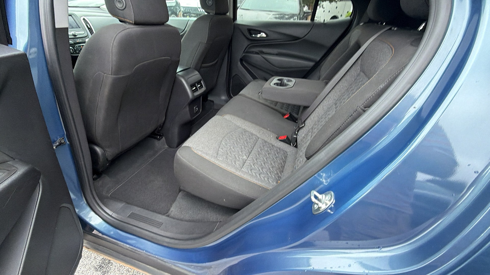 Used 2024 Chevrolet Equinox LT AWD/4WD image 23