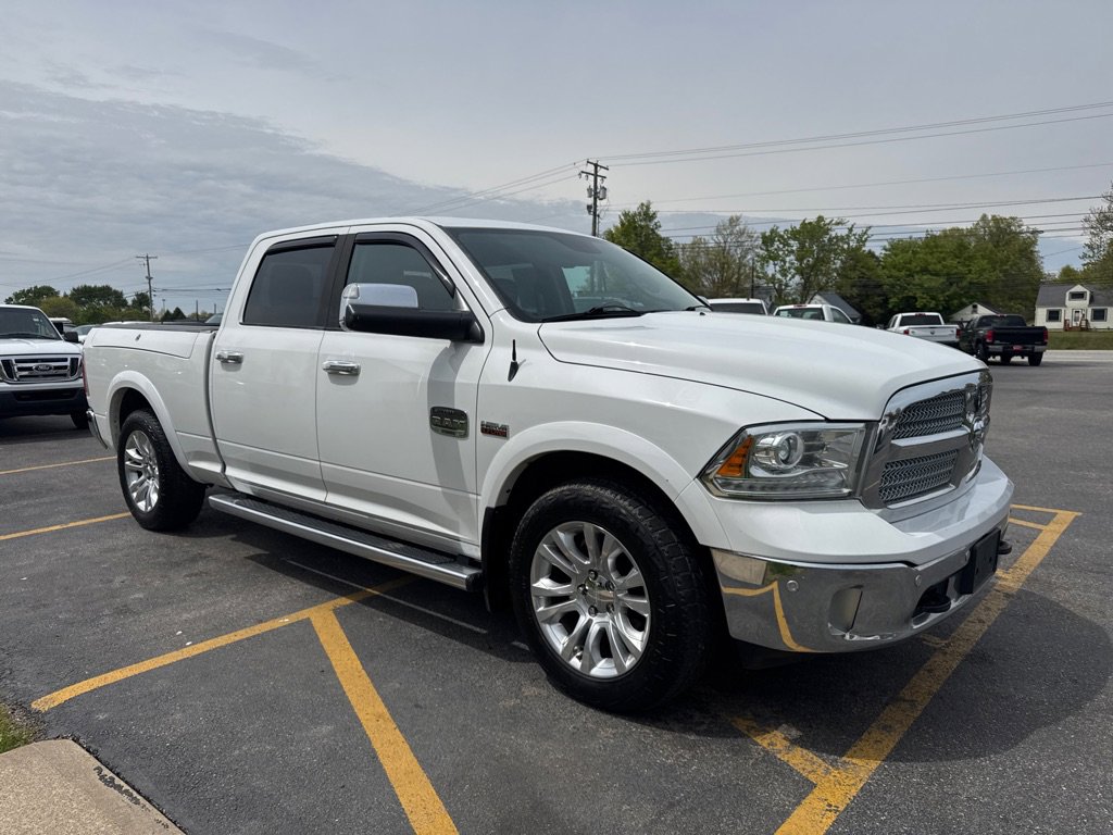 Used 2015 RAM 1500 Laramie Longhorn AWD/4WD image 4