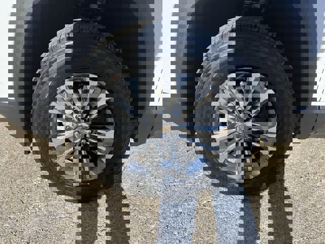 New 2026 Chevrolet Equinox LT image 33