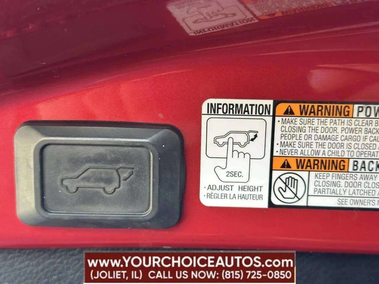 Used 2016 Toyota RAV4 XLE image 14