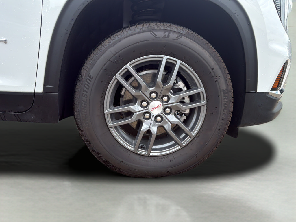 Used 2025 GMC Acadia Elevation FWD image 9