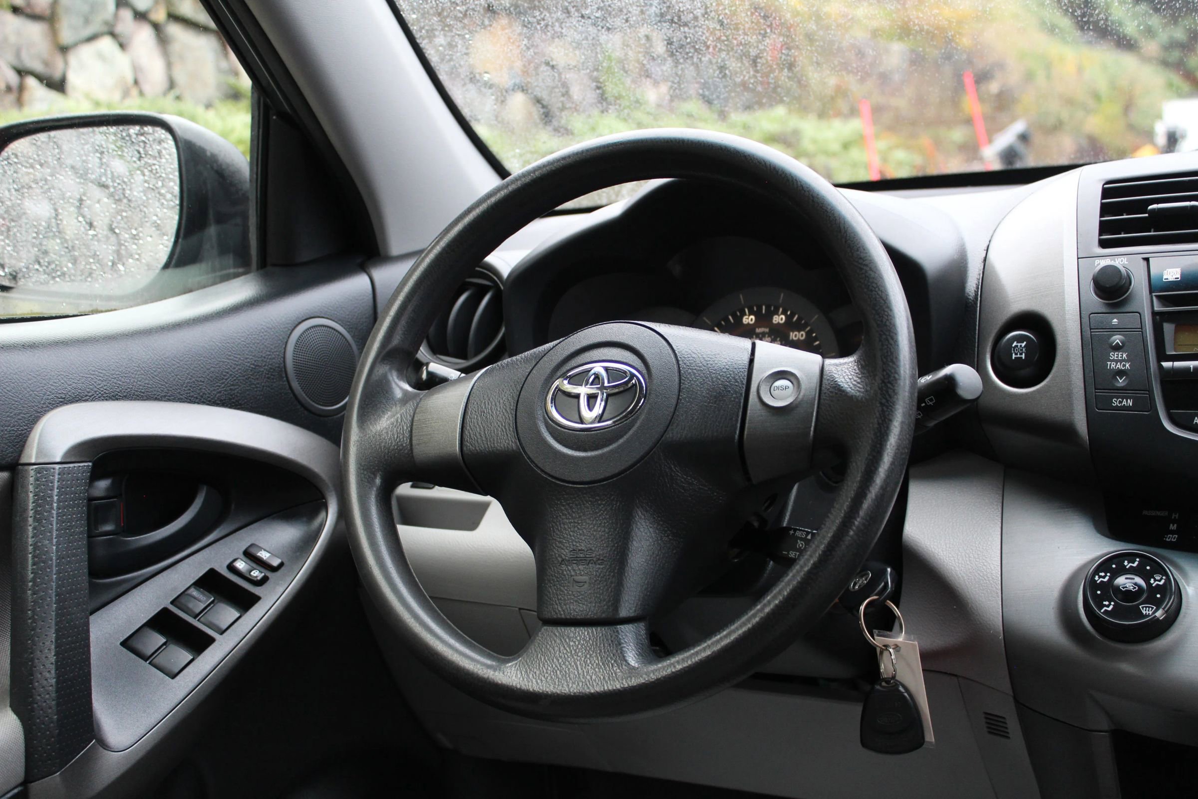 Used 2010 Toyota RAV4 4WD image 20