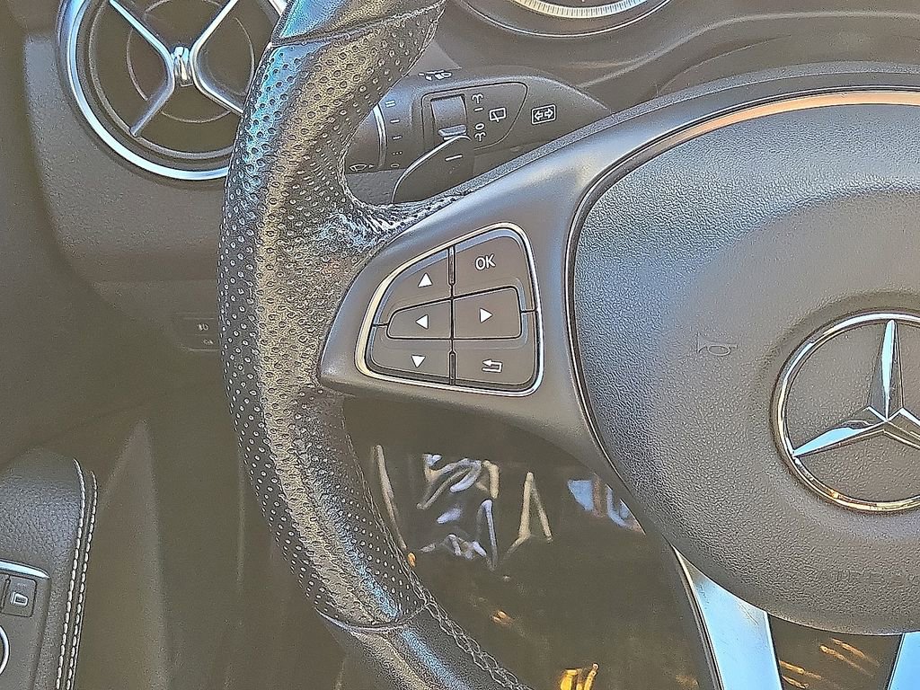 Used 2019 Mercedes-Benz GLA 250 image 17