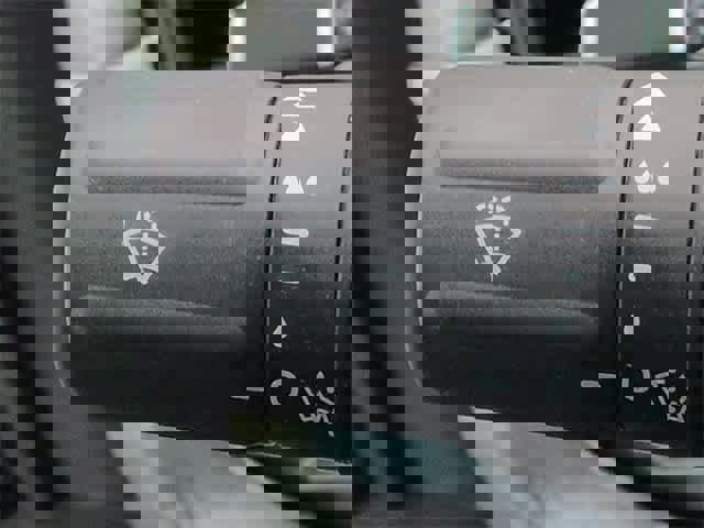 Used 2023 Ford F150 Lariat w/ Equipment Group 502A High image 26