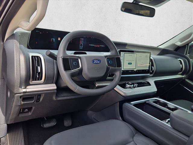 New 2026 Ford Expedition Max Active image 3