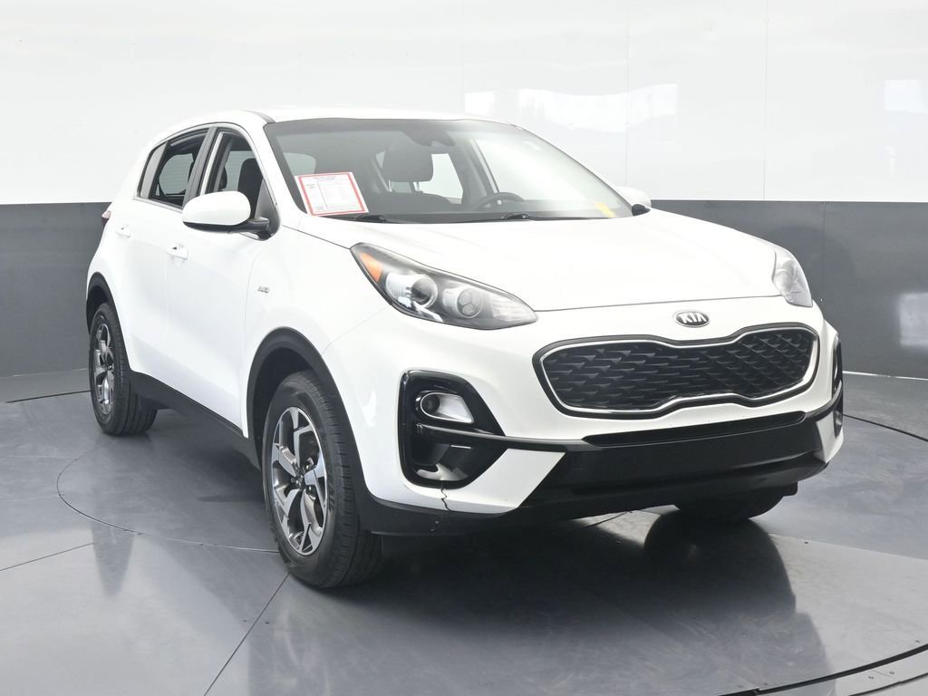 Used 2020 Kia Sportage LX image 9