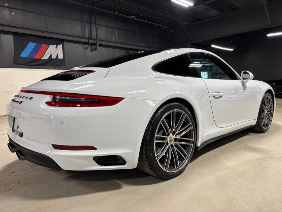 Used 2019 Porsche 911 Carrera 4S image 4