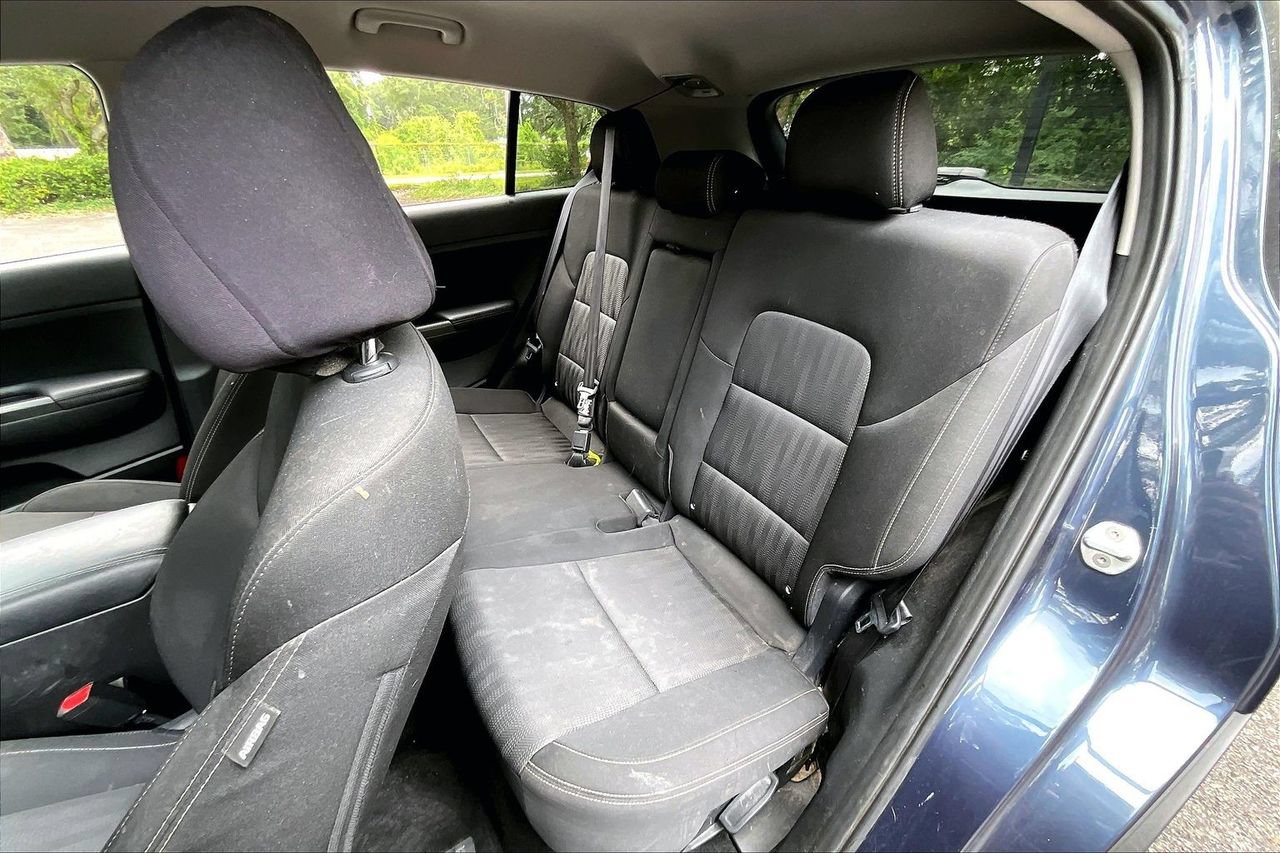 Used 2020 Kia Sportage LX FWD image 19