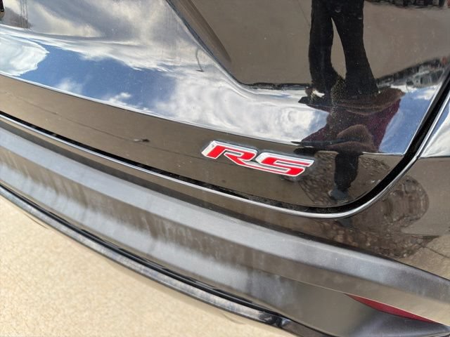Used 2024 Chevrolet Trax RS w/ Sunroof Package FWD image 17