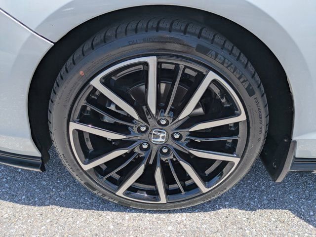 Certified 2023 Honda Accord Touring image 11