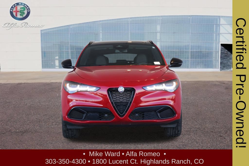 Used 2025 Alfa Romeo Stelvio Sprint AWD/4WD image 9