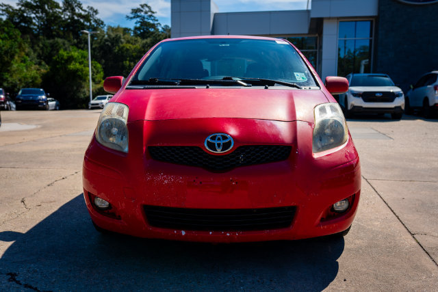 Used 2009 Toyota Yaris 2-Door Hatchback FWD image 12
