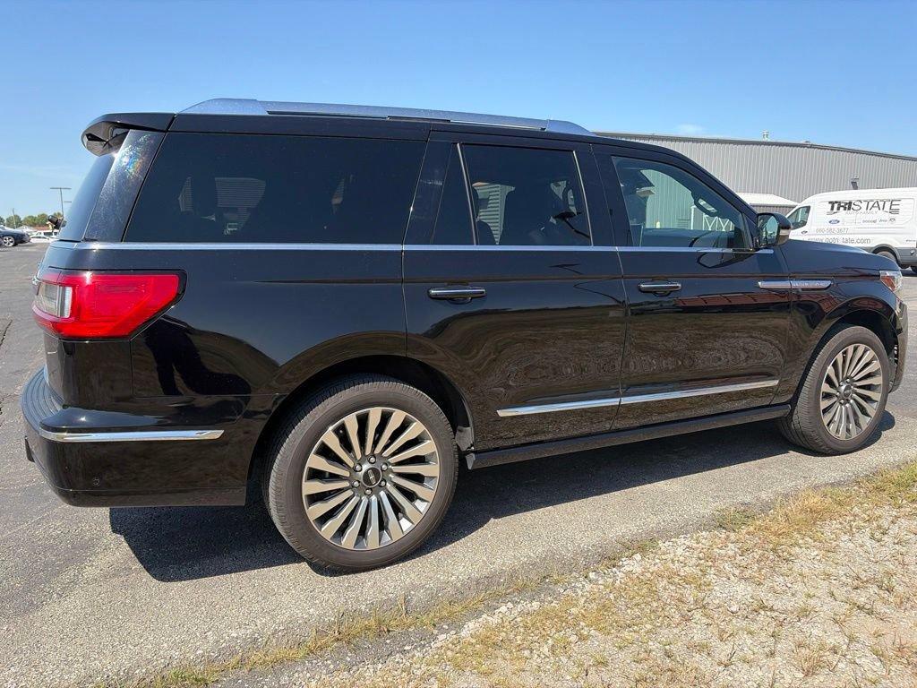 Used 2020 Lincoln Navigator Reserve w/ Luxury Package AWD/4WD image 4