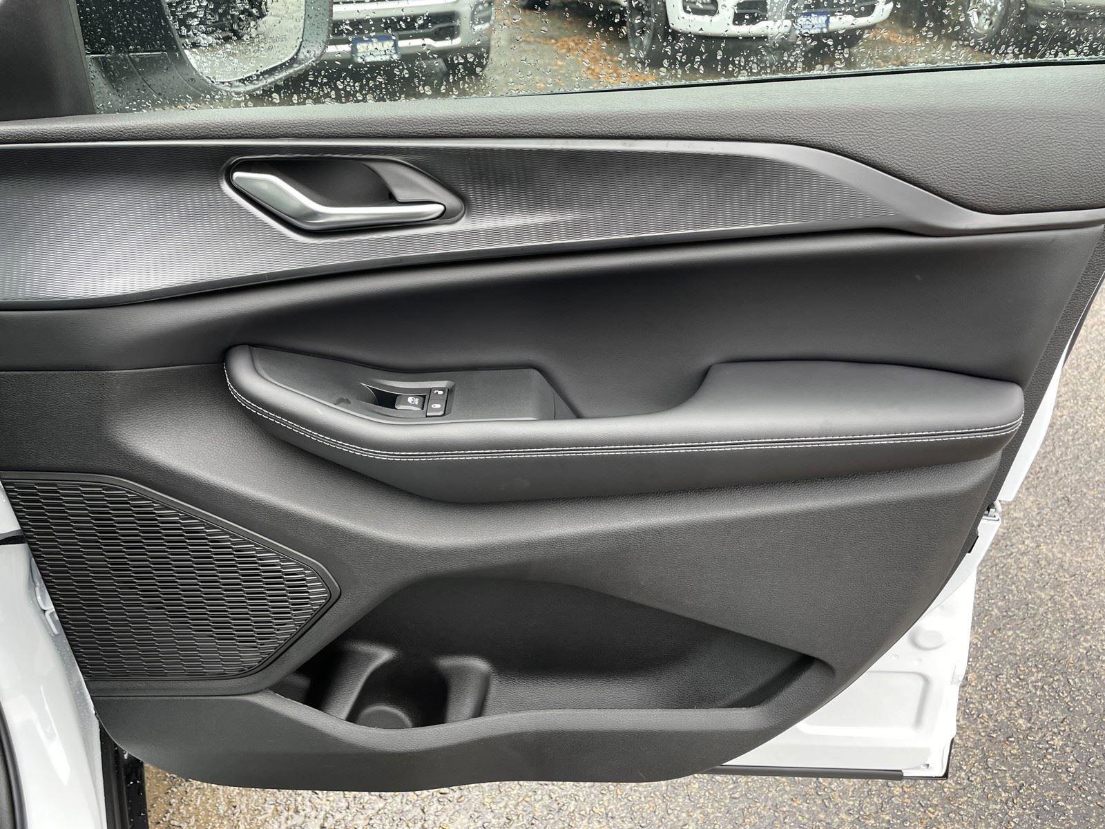 New 2025 Jeep Grand Cherokee Laredo X RWD image 43
