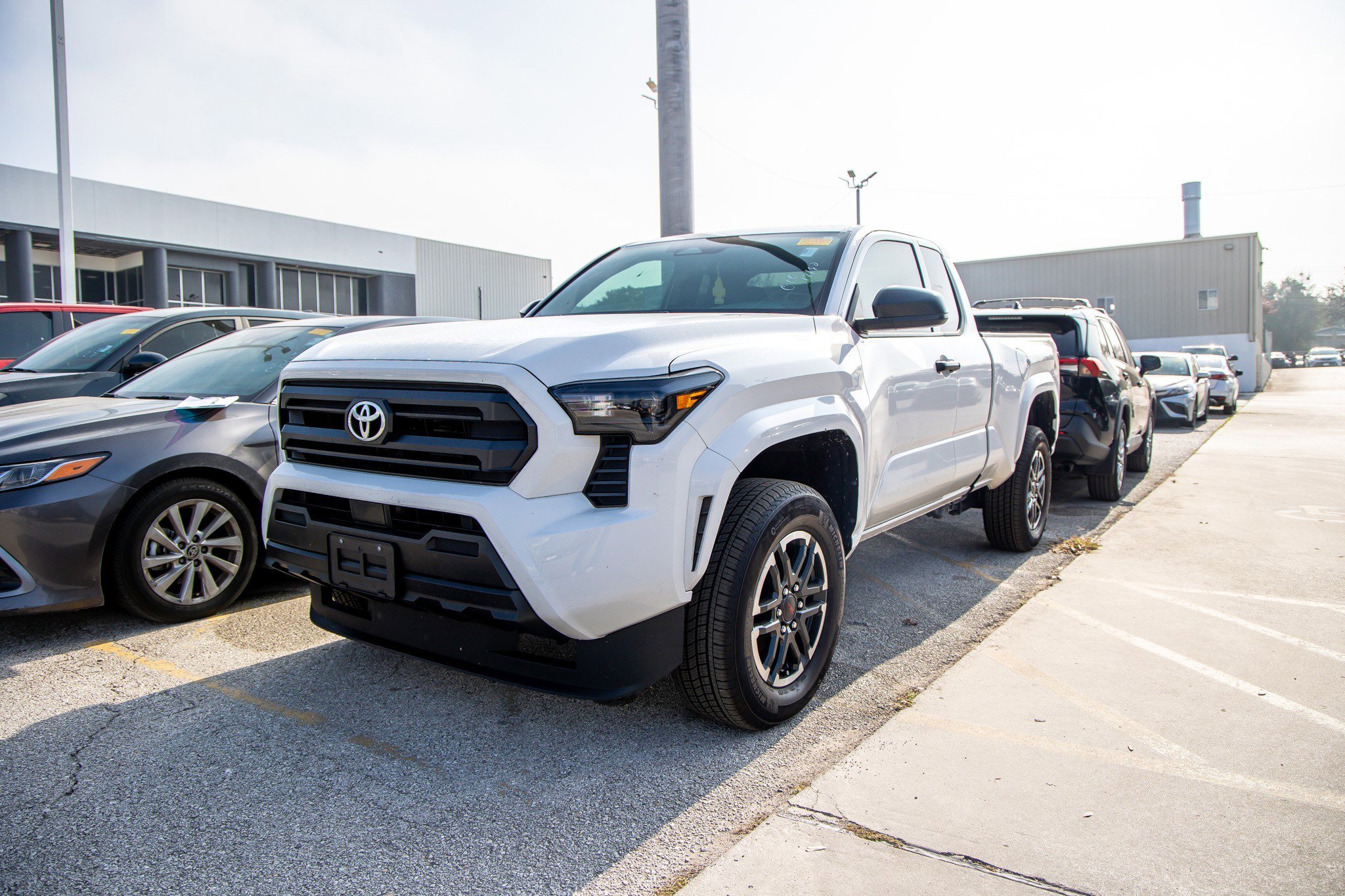 Used 2025 Toyota Tacoma SR