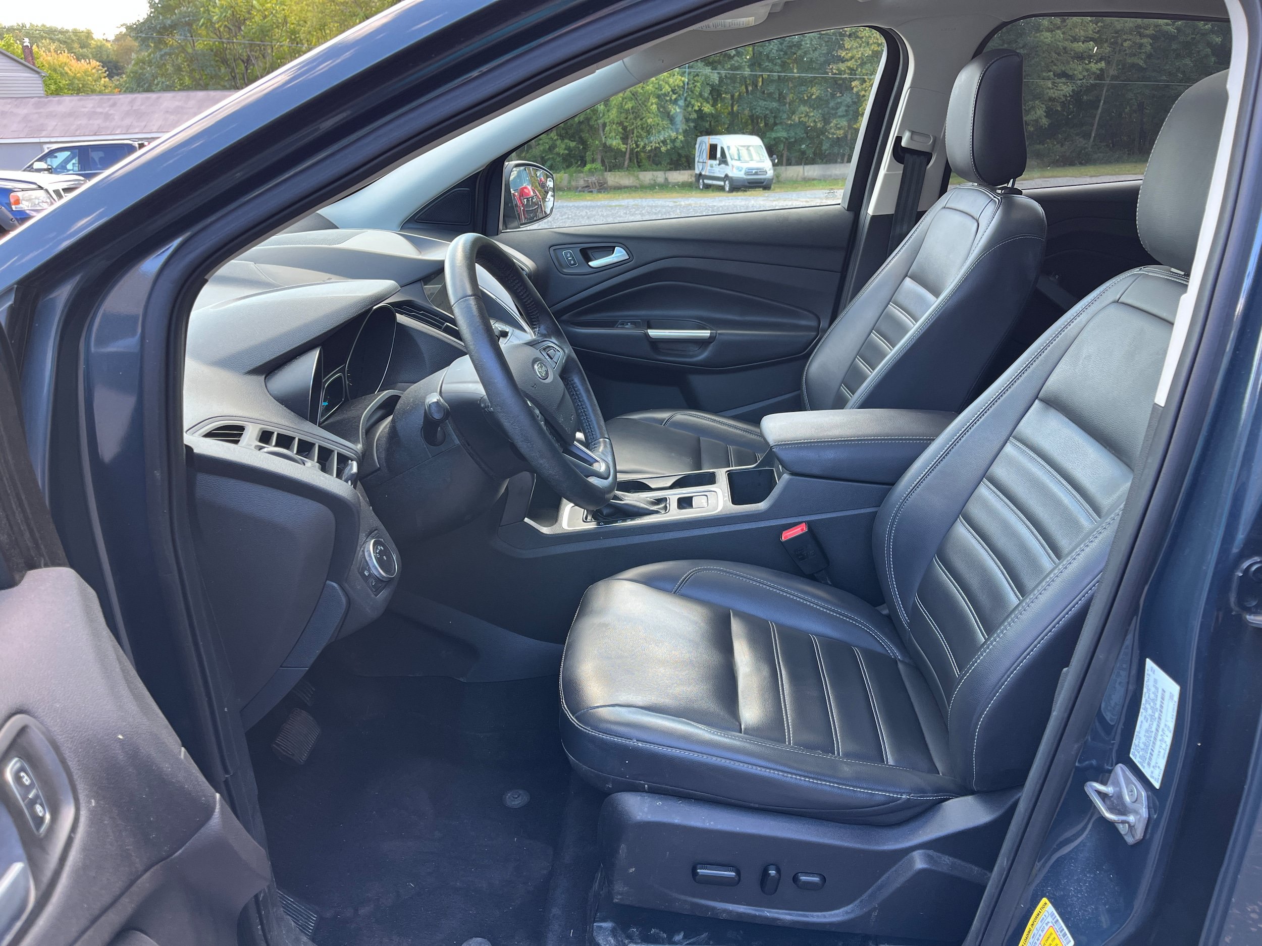 Certified 2019 Ford Escape SEL AWD/4WD image 12