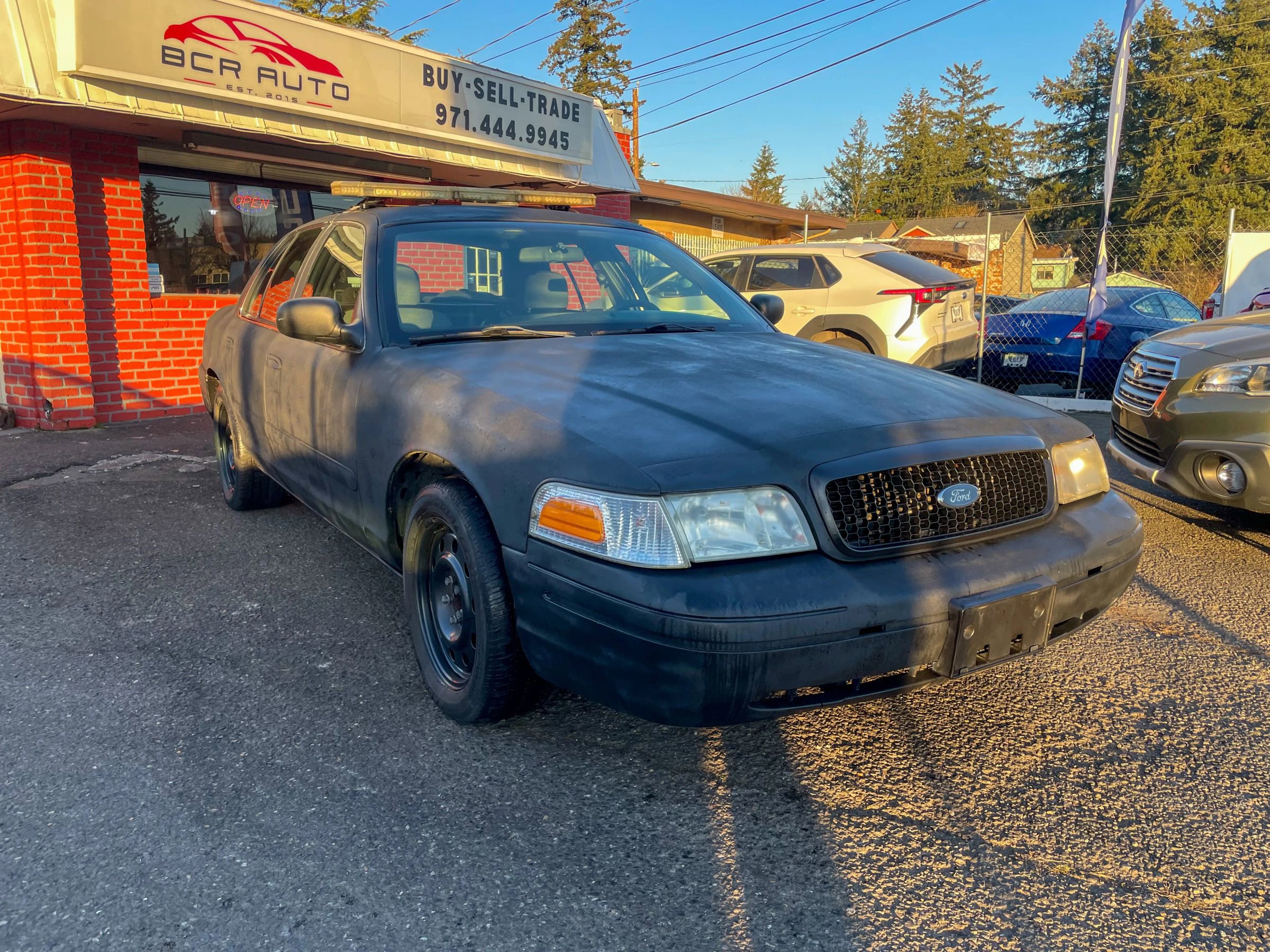 Used 2008 Ford Crown Victoria Police Interceptor RWD image 4