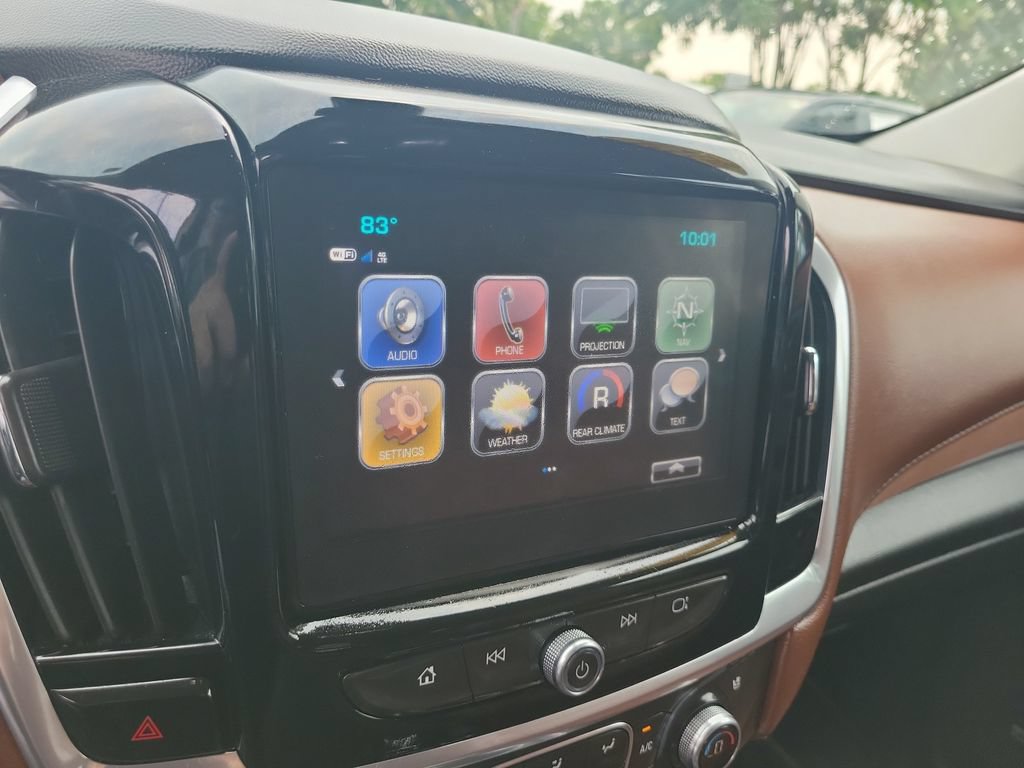 Used 2019 Chevrolet Traverse High Country w/ LPO, Floor Liner Package AWD/4WD image 21